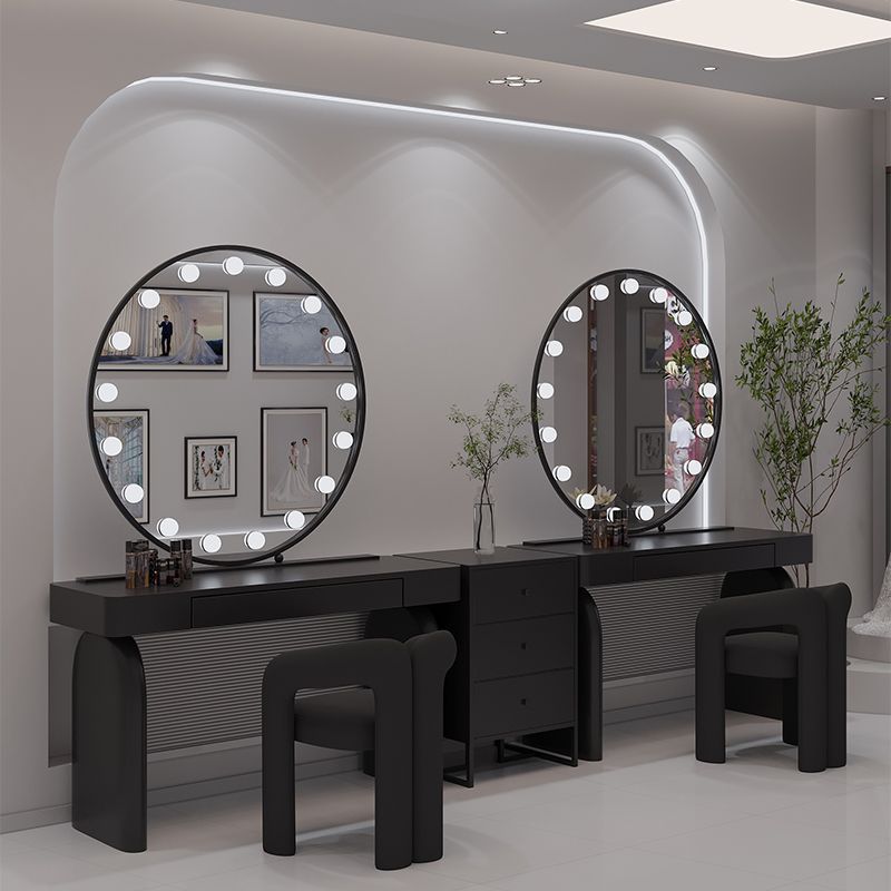 Dresser with lamp Makeup artis – Beauty And Makeup Studio recenzja i cena