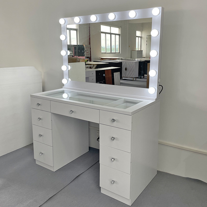 Spot Internet celebrity studio – Beauty And Makeup Studio recenzja i cena